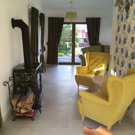 Semesterbostad Malinowe Wzgorze 90 M2 Z Sauna I Balia